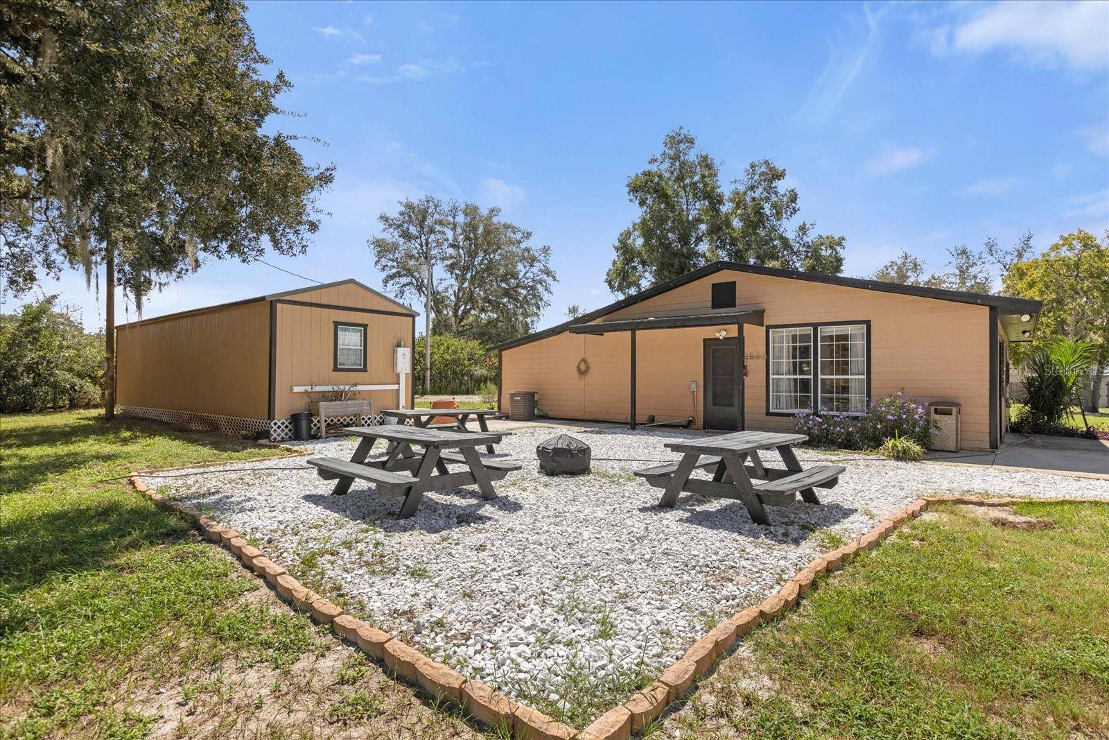 14043 TENNESSEE AVE, Astatula, FL 34705