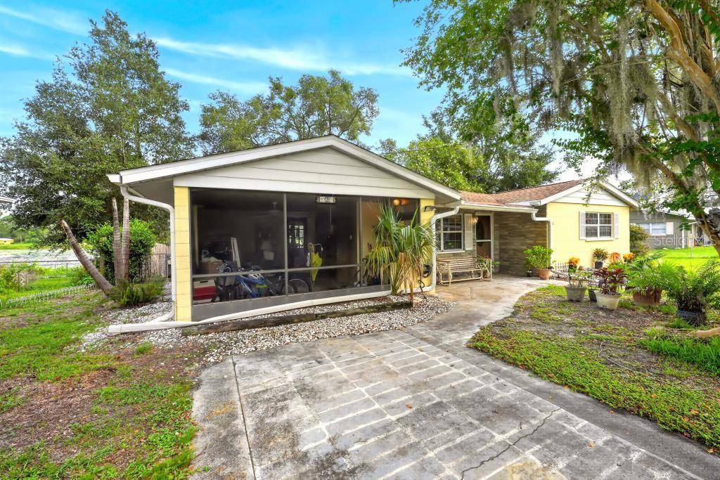37401 TURNER DR, Umatilla, FL 32784