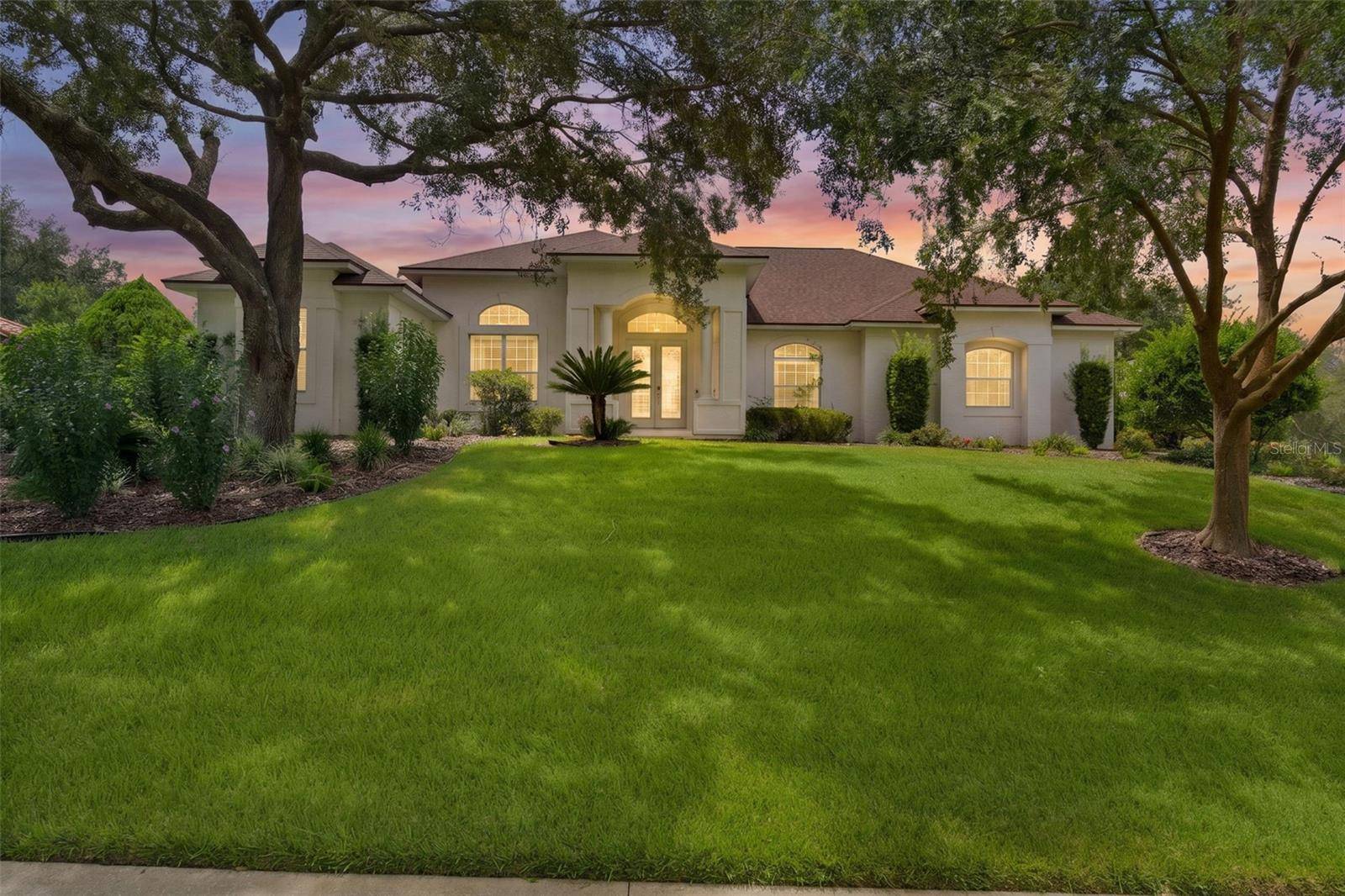 39407 TREELINE DR, Lady Lake, FL 32159