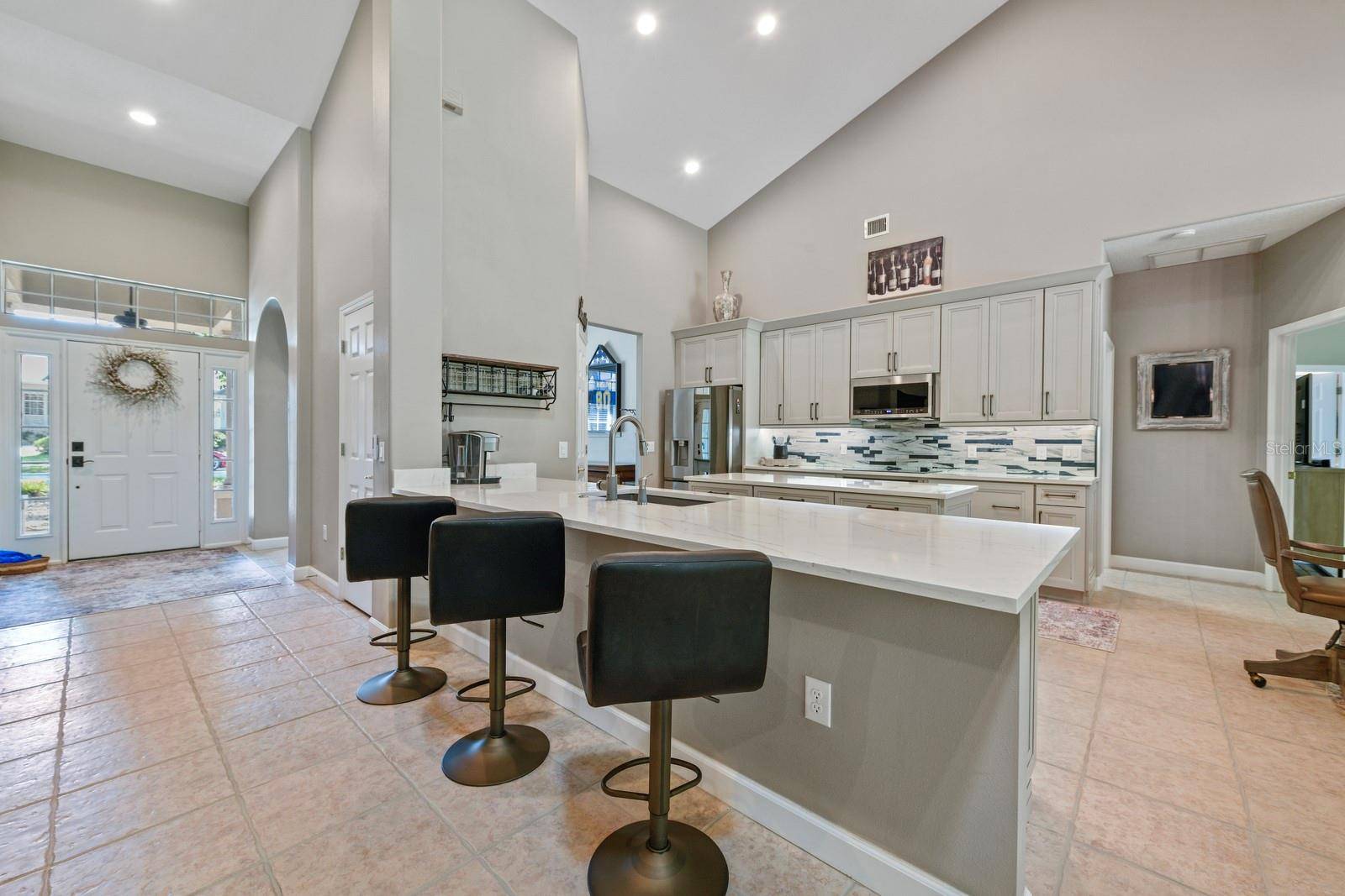 5039 GREENBRIAR TRL, Mount Dora, FL 32757