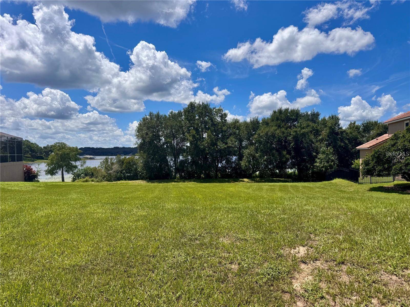 10642 CRESCENT LAKE CT, Clermont, FL 34711
