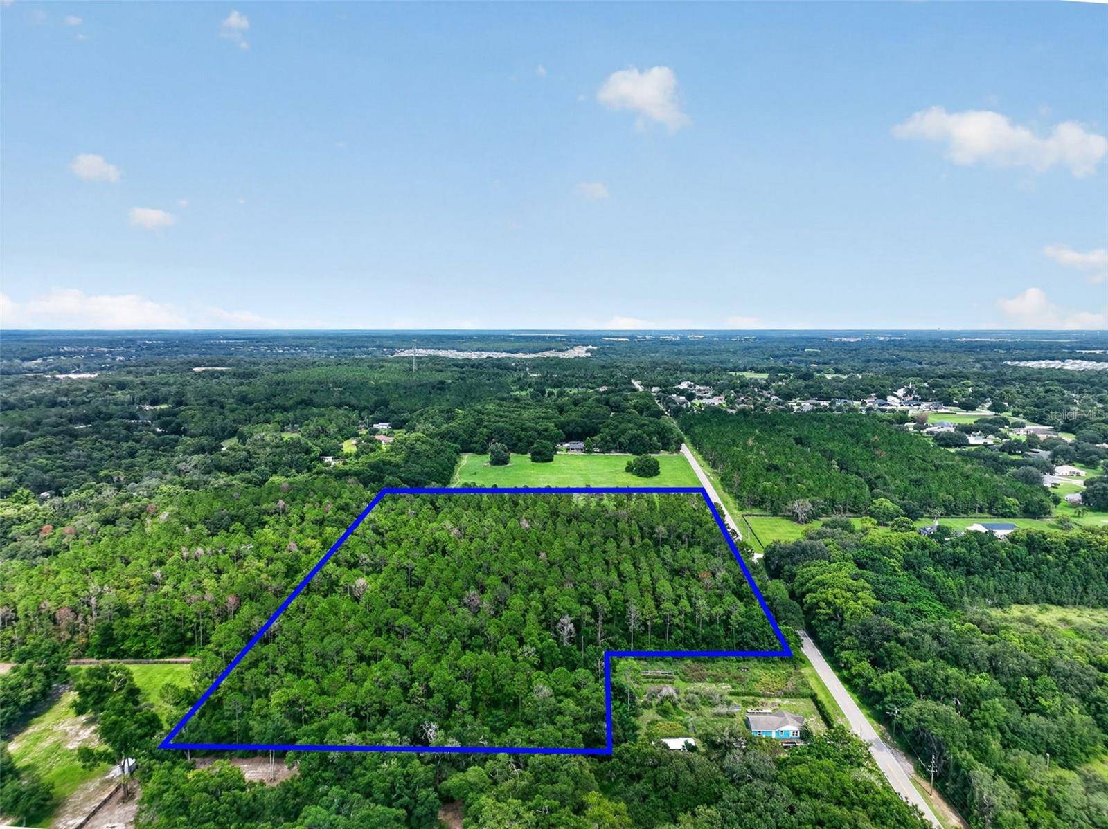 DUDLEY AVE, Mount Dora, FL 32757