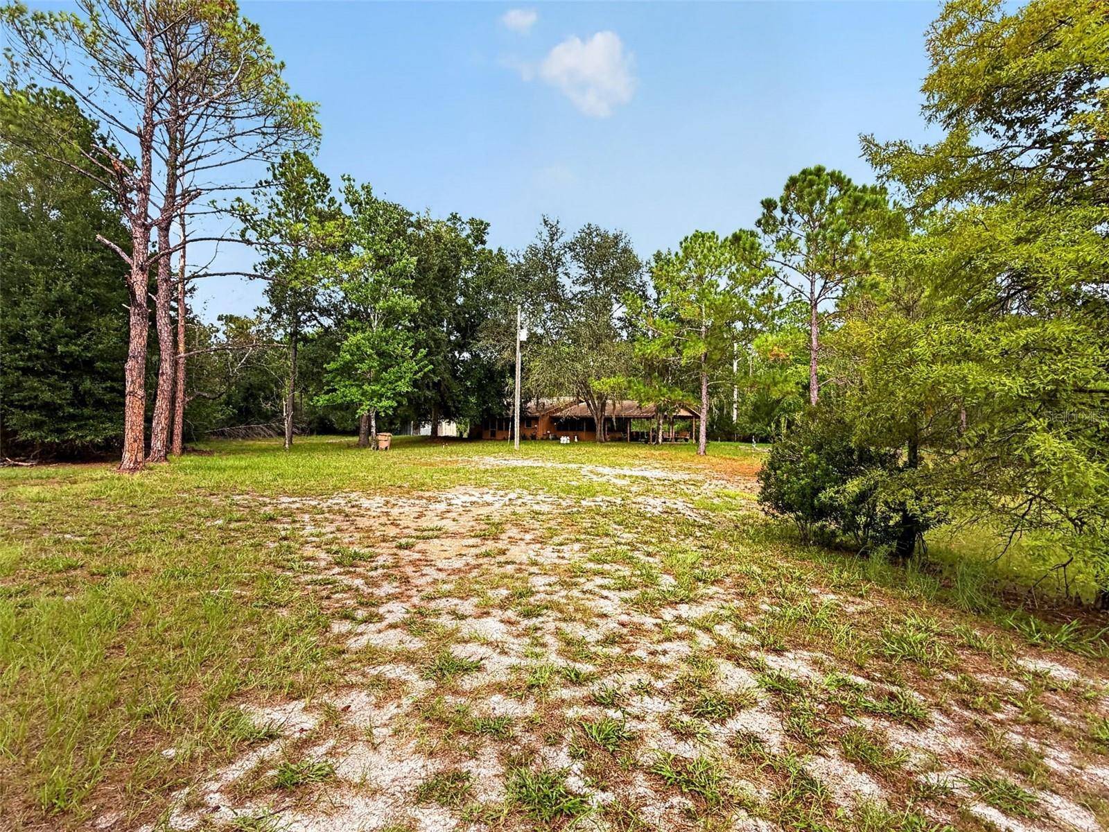 24939 OLD DEER RD, Paisley, FL 32767