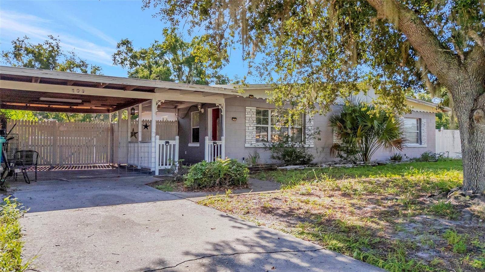 809 DONNELLY ST, Eustis, FL 32726