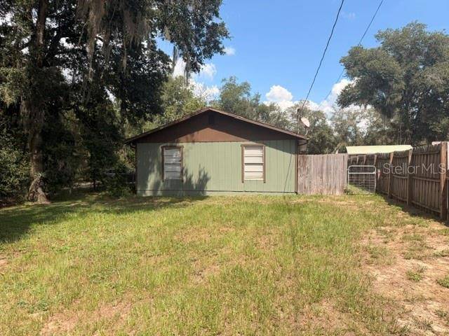 40950 W 9TH AVE, Umatilla, FL 32784