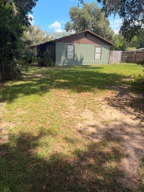 40950 W 9TH AVE, Umatilla, FL 32784