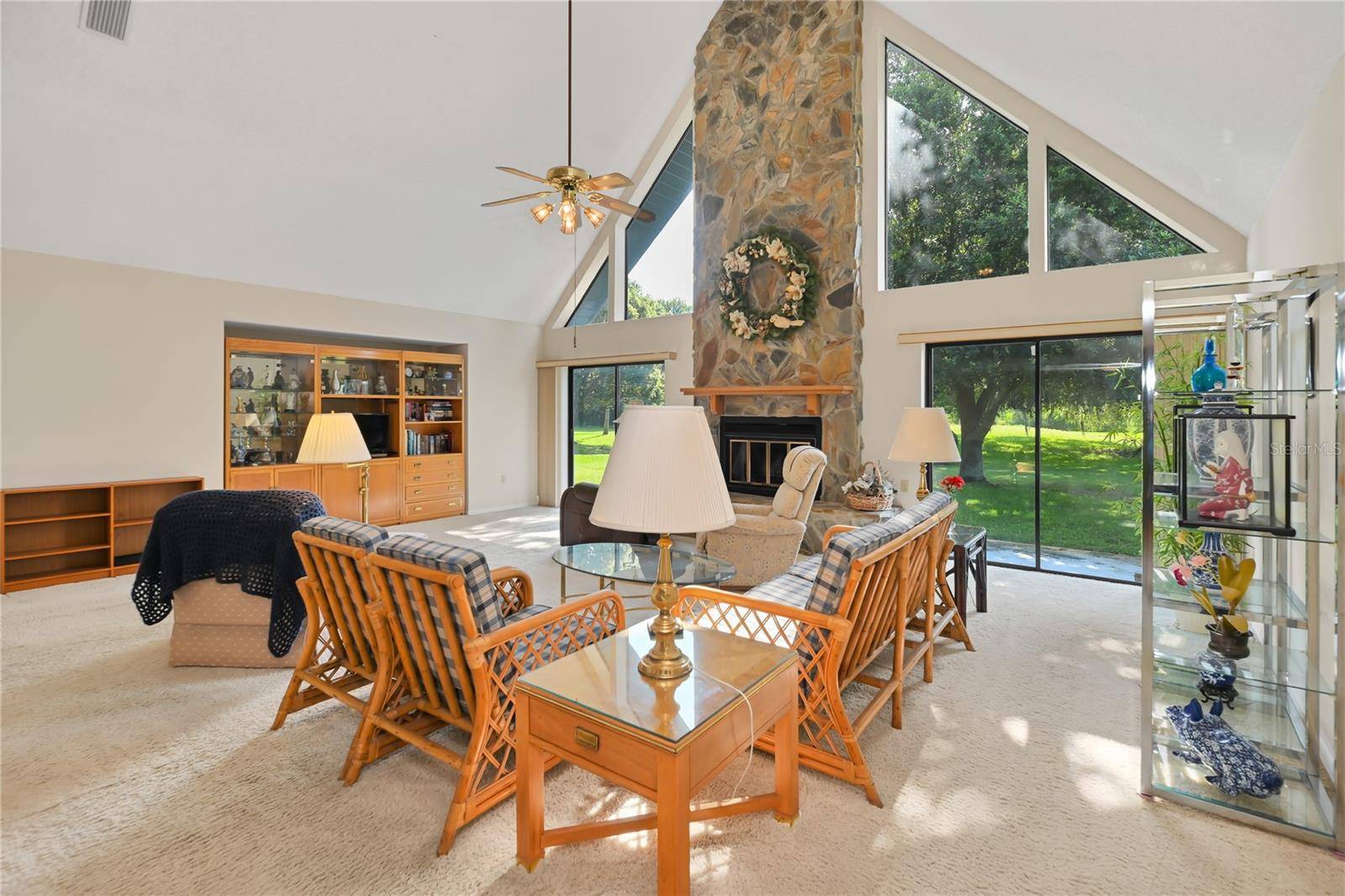 821 N GOLF COURSE DR, Crystal River, FL 34429