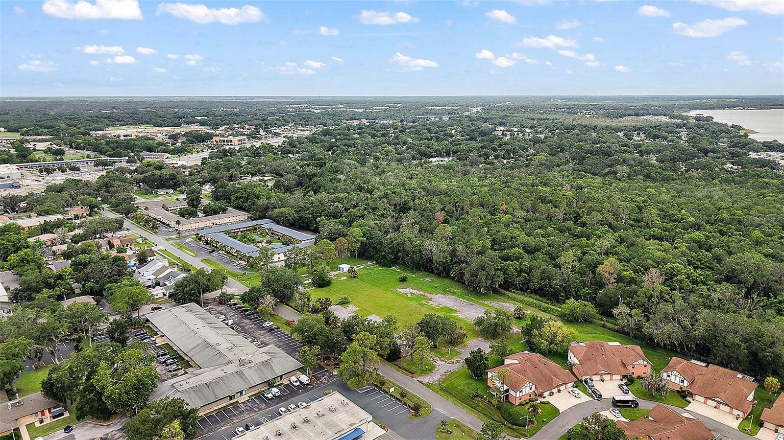 W OAK TERRACE DR, Leesburg, FL 34748