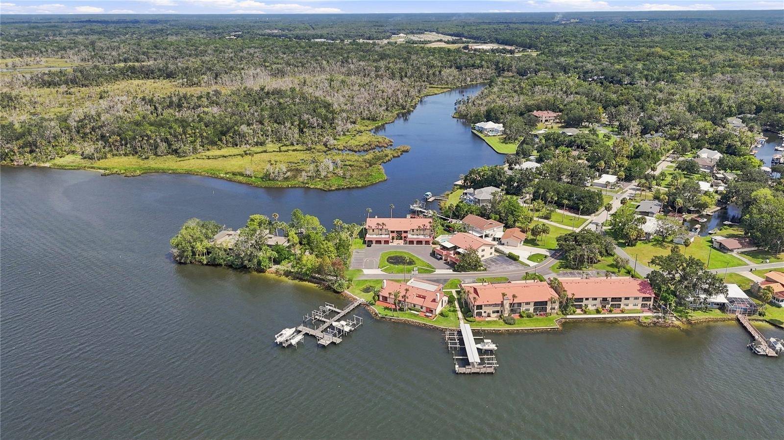 352 NW 14TH PL #26, Crystal River, FL 34428