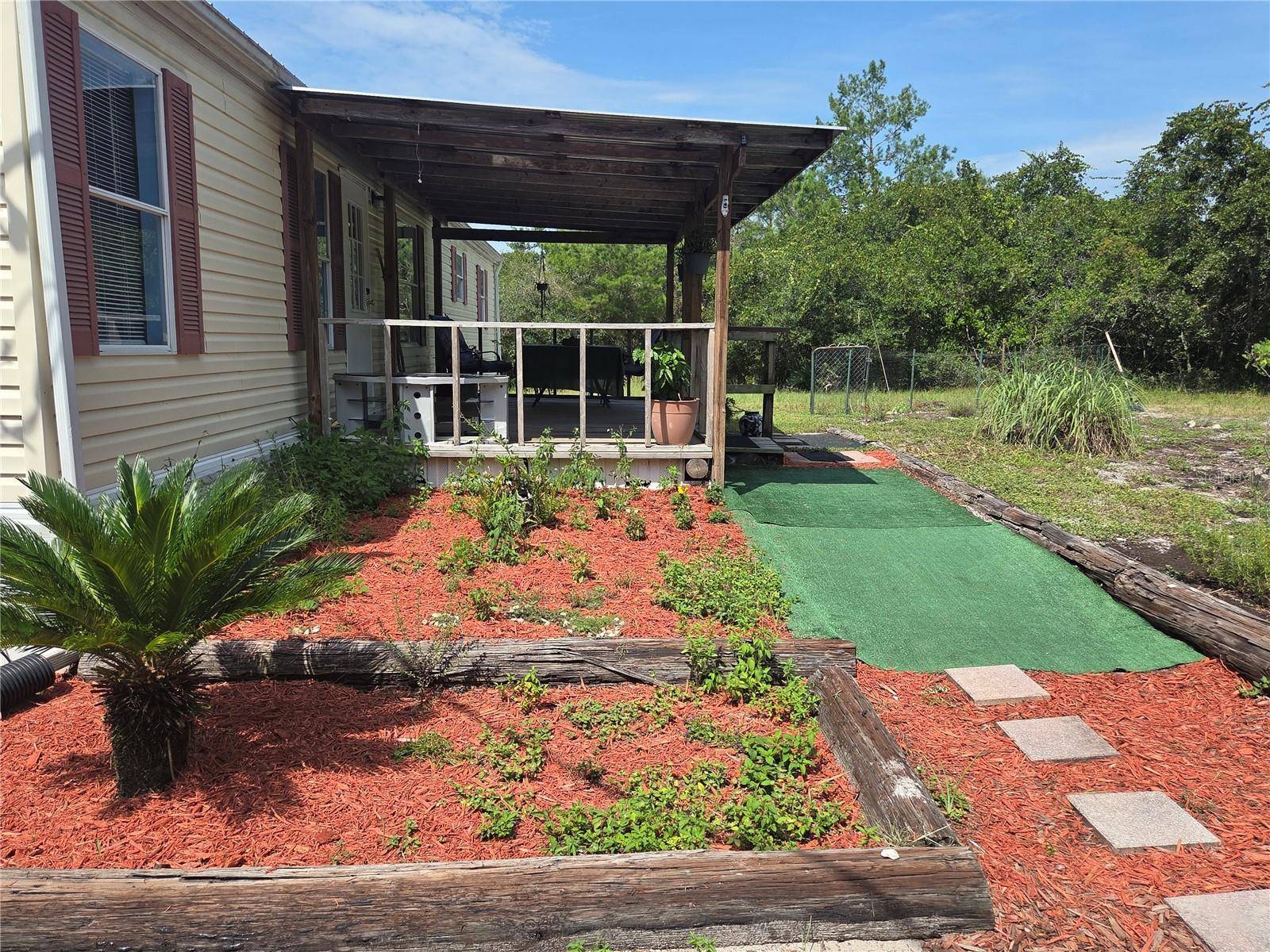 27016 FISHERMANS RD, Paisley, FL 32767