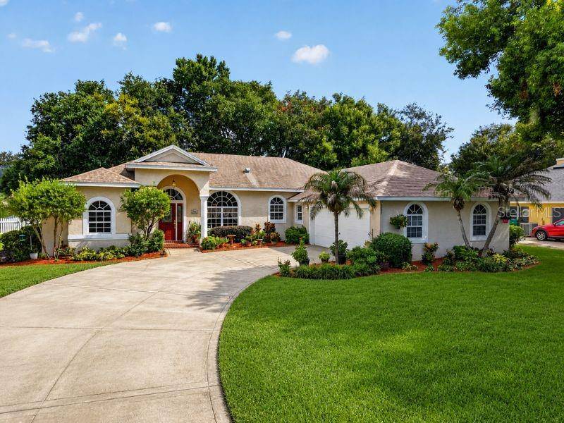 3237 INDIAN TRL, Eustis, FL 32726