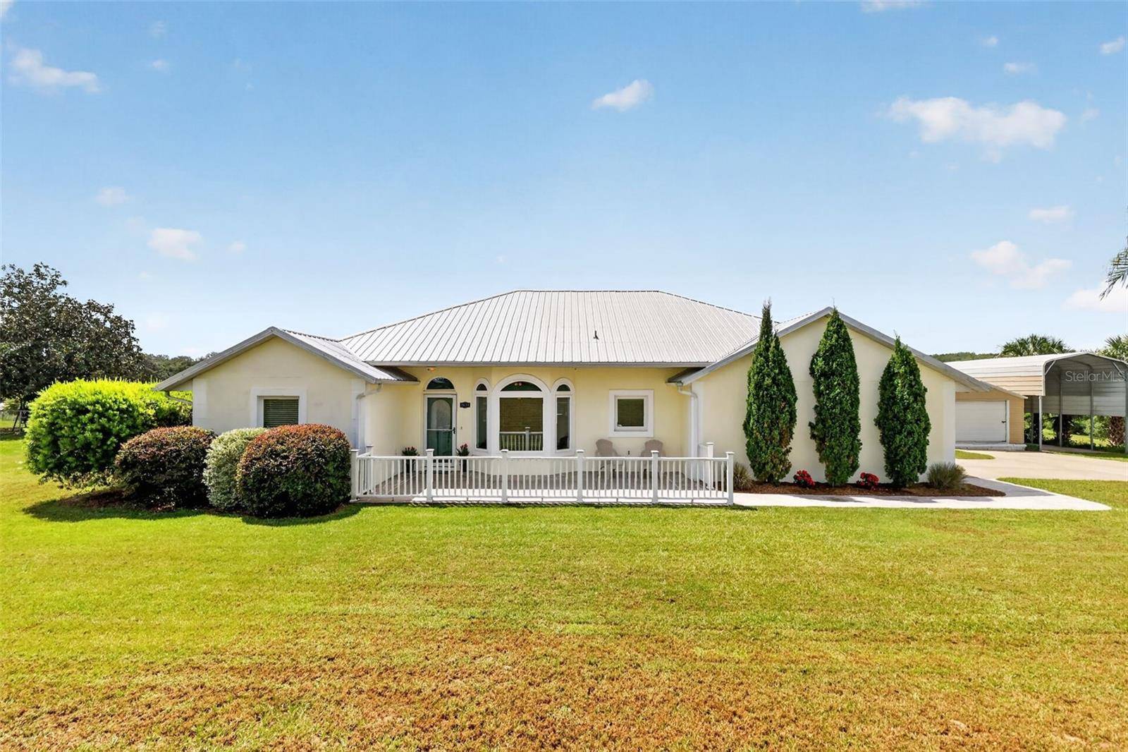 3650 GREGORY RD, Lady Lake, FL 32159