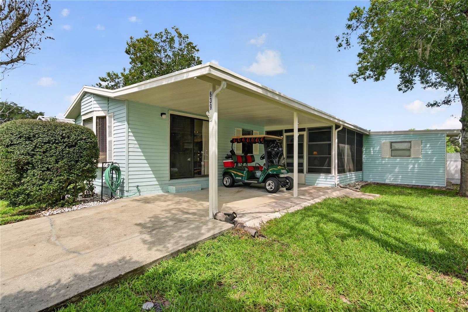 639 NE COTTAGE PARK LN, Leesburg, FL 34748