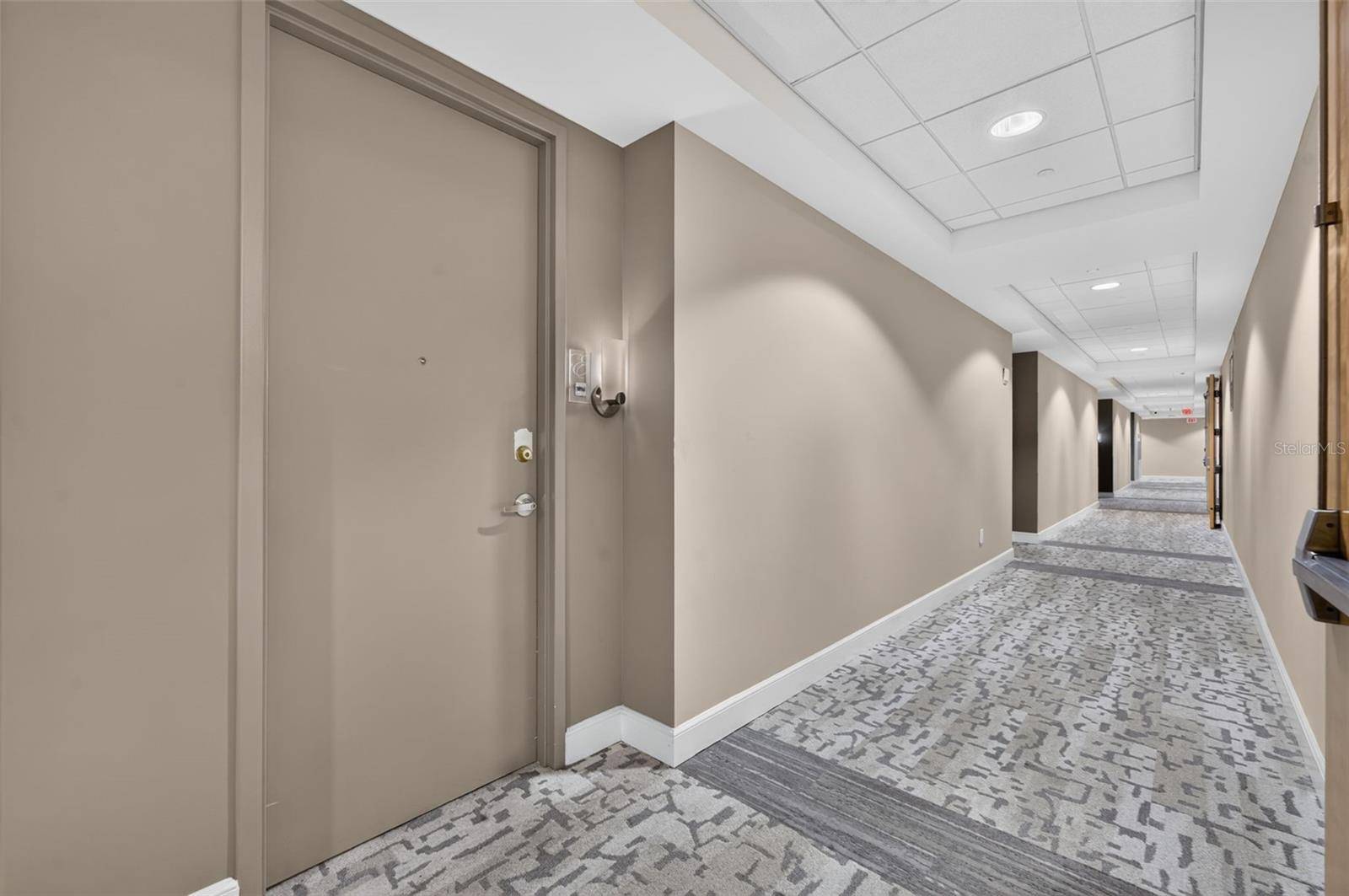 101 S EOLA DR #1016, Orlando, FL 32801
