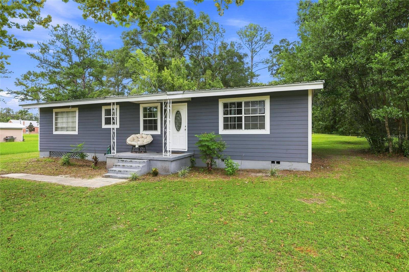 16488 SW 139TH AVE, Archer, FL 32618