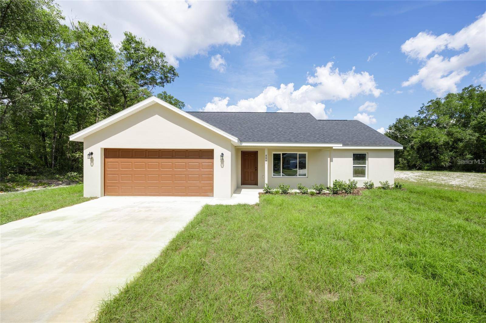 15241 S COUNTRY CLUB DR, Williston, FL 32696