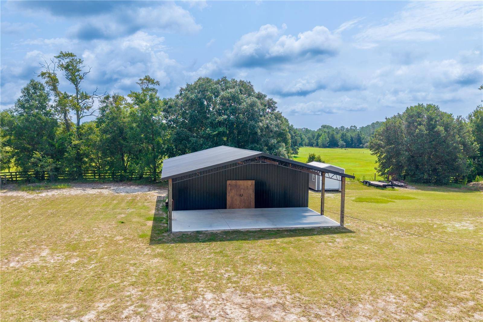 3396 NW 31ST AVE, Bell, FL 32619