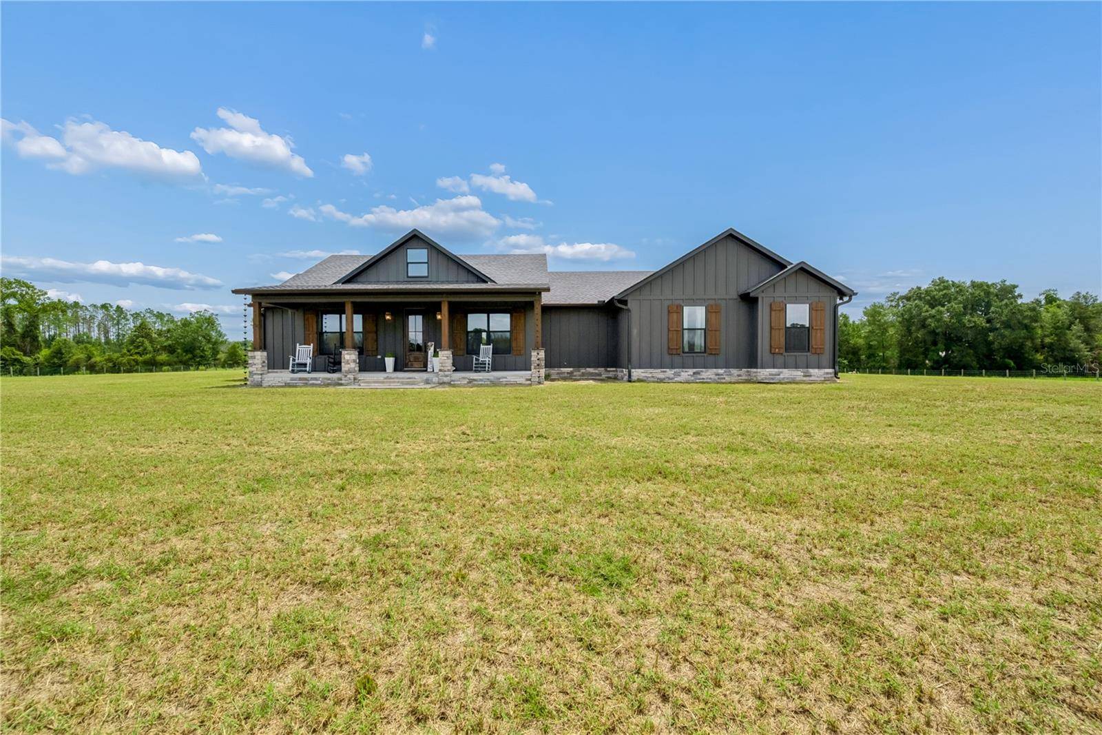 3396 NW 31ST AVE, Bell, FL 32619