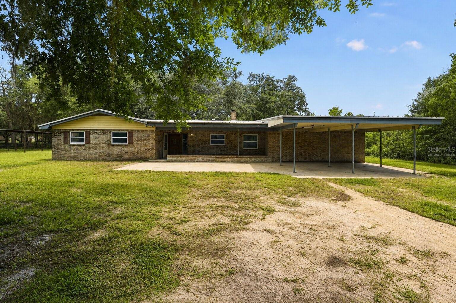 101 ALLEN DR, Palatka, FL 32177