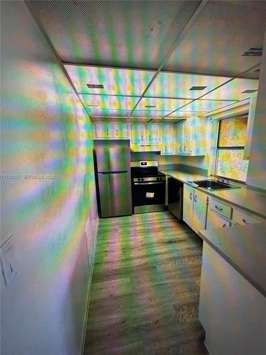 4241 NW 19TH ST #170, Lauderhill, FL 33313