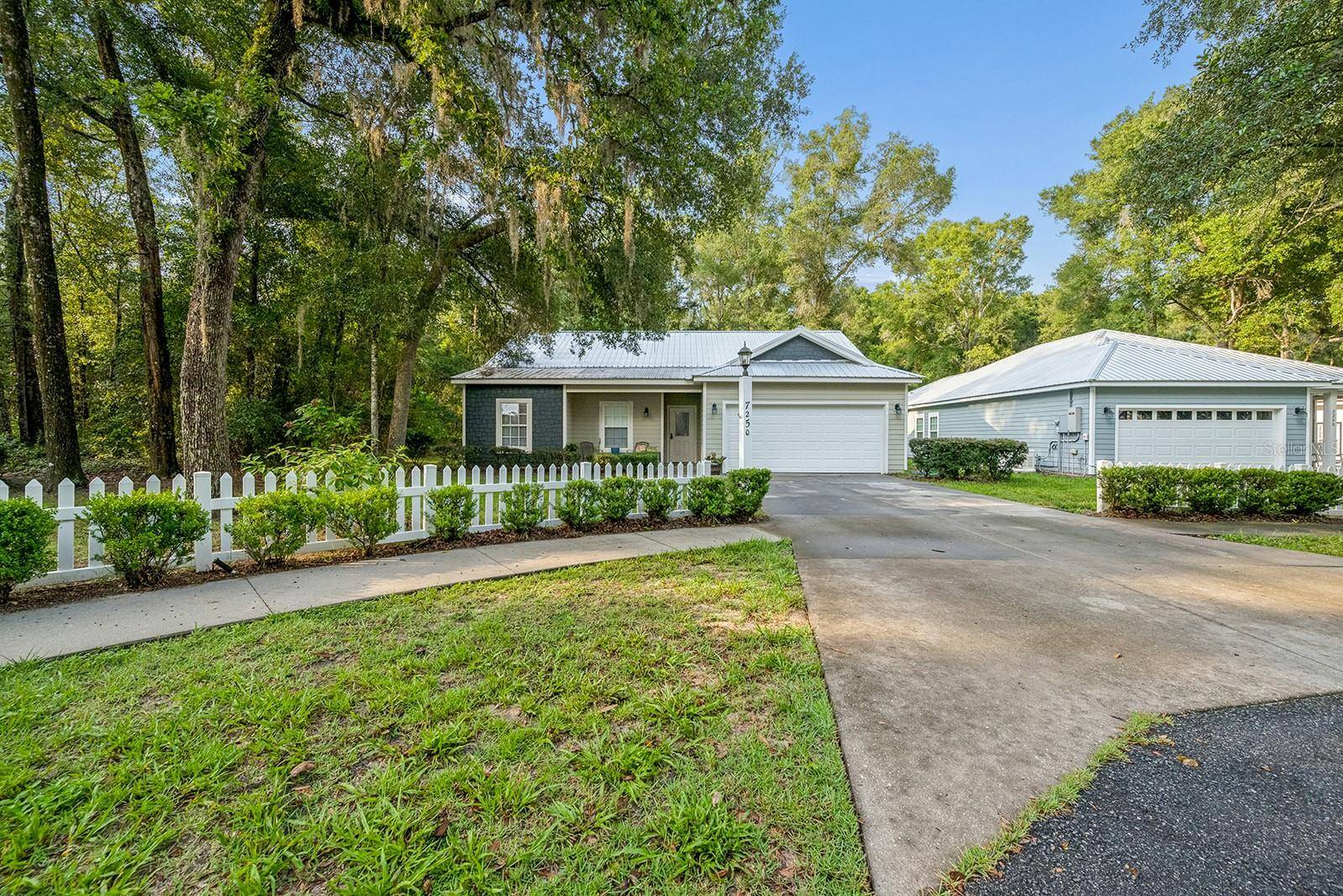 7250 CARDINAL TRL, Fanning Springs, FL 32693