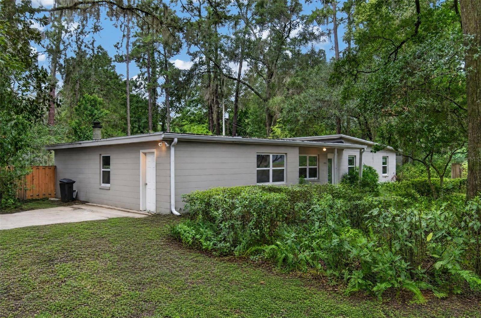 3705 NW 7TH PL, Gainesville, FL 32607