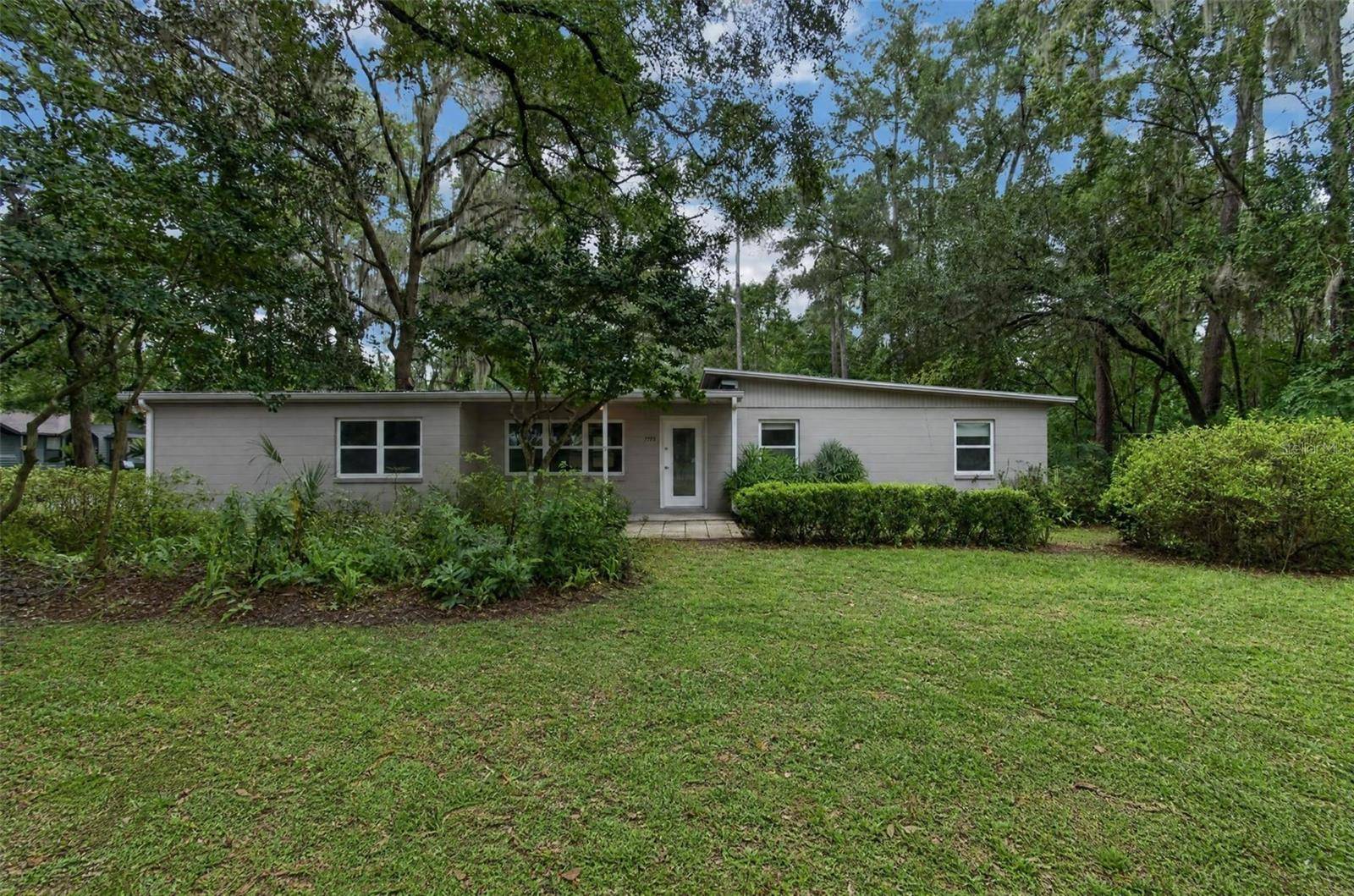 3705 NW 7TH PL, Gainesville, FL 32607
