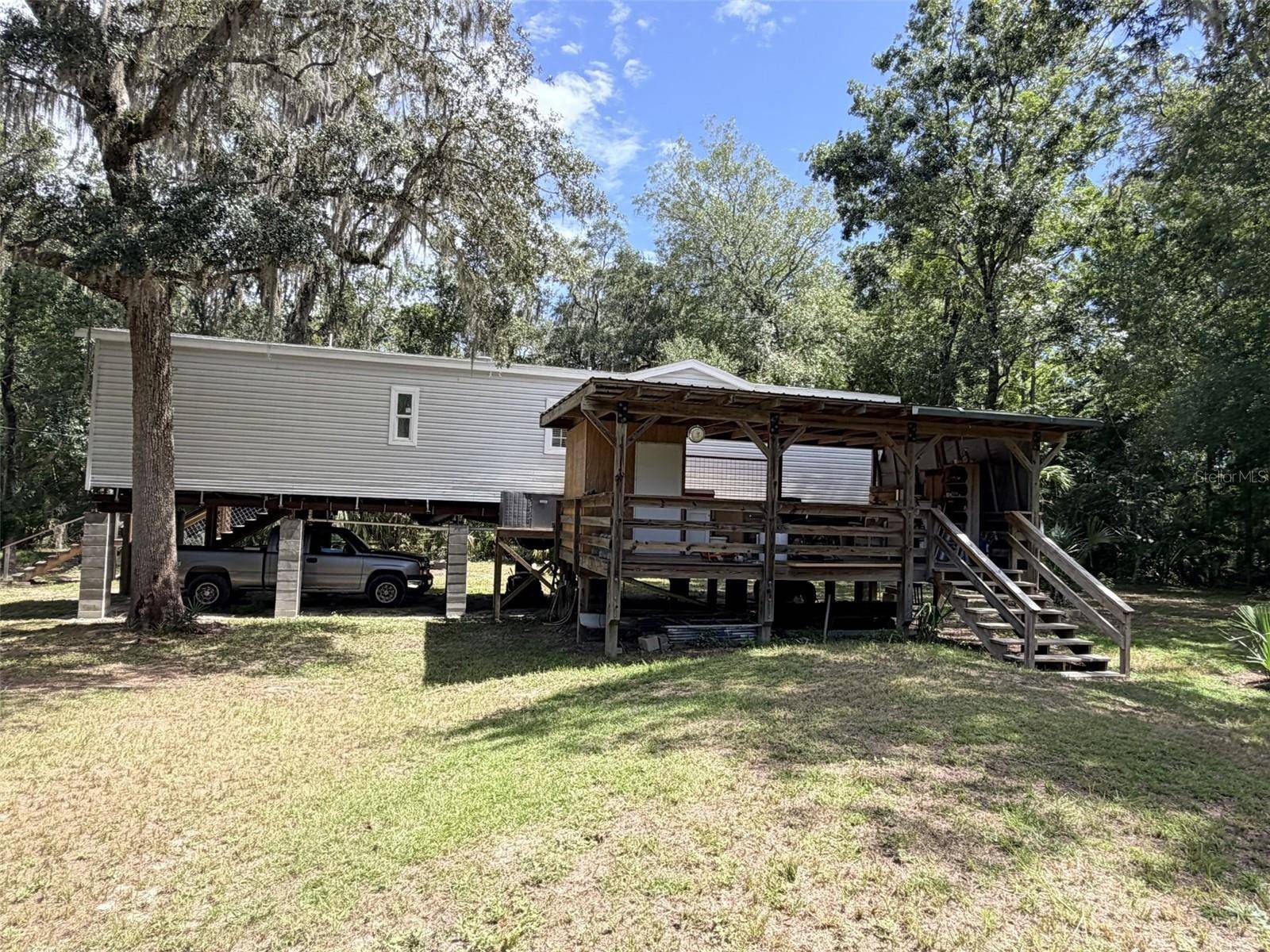 1957 SE 477 AVE, Old Town, FL 32680