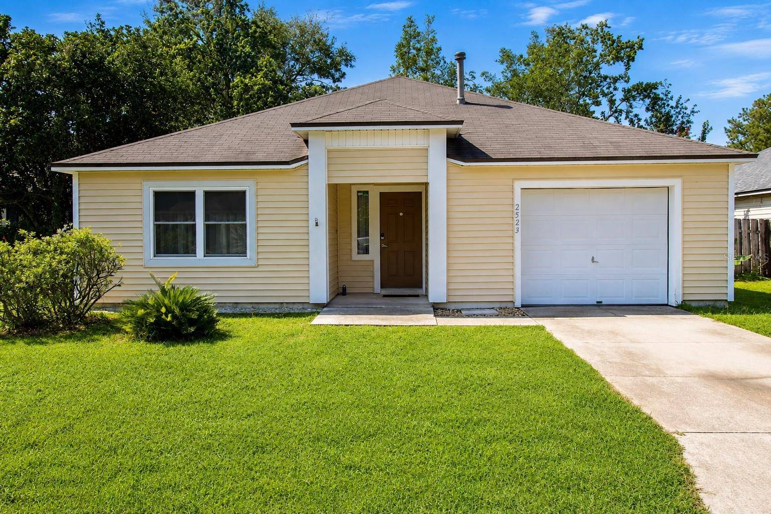 2523 NW 38 PL, Gainesville, FL 32605