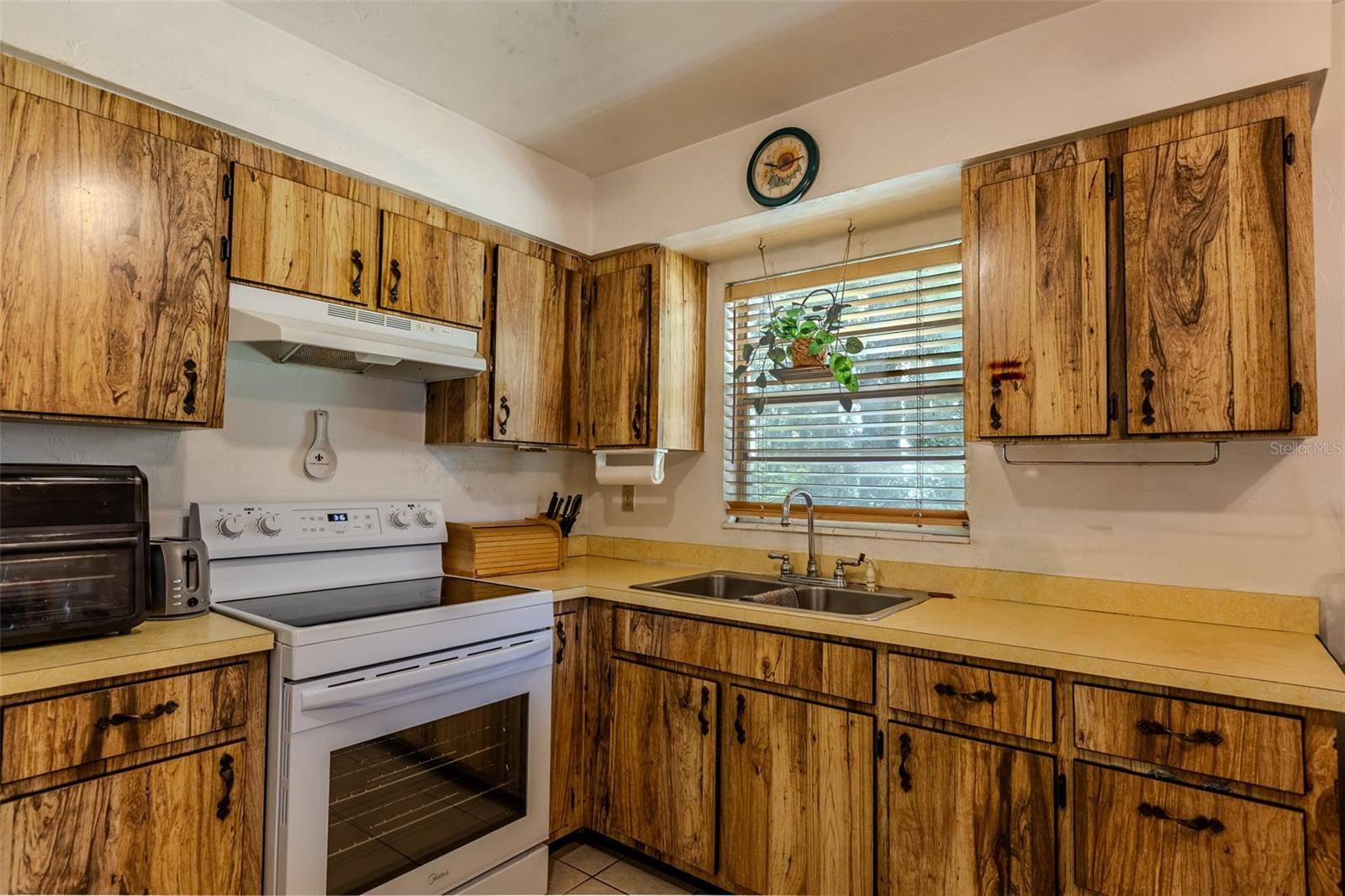 17697 NW 222ND ST, High Springs, FL 32643