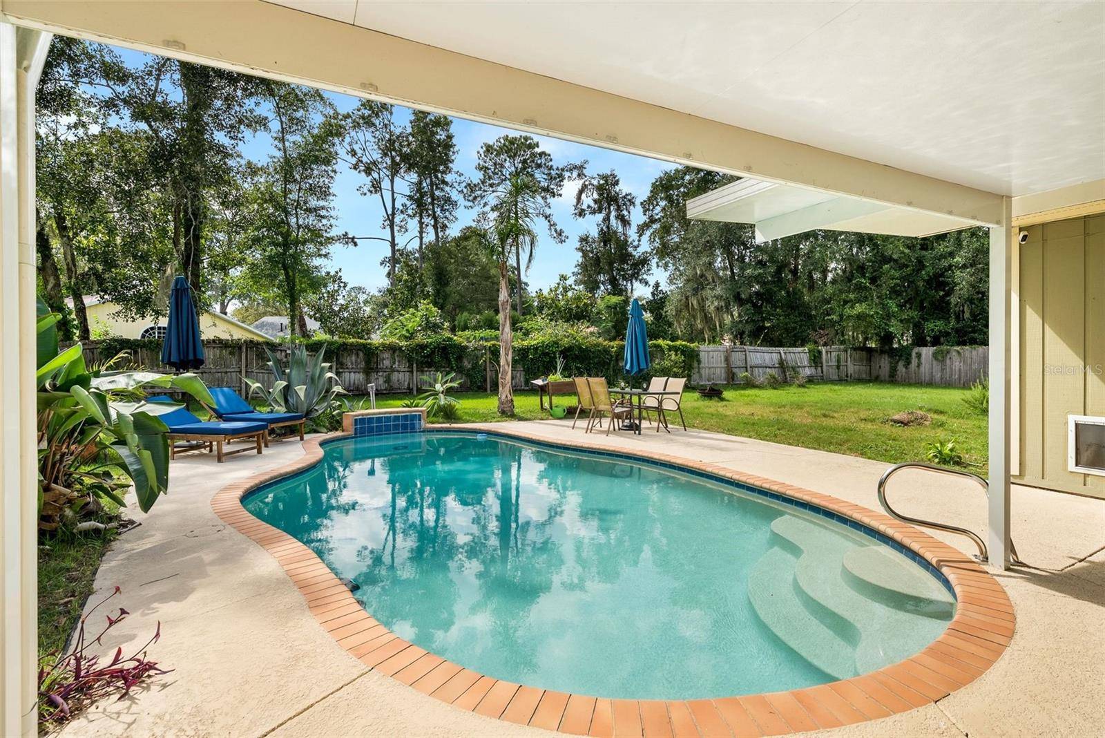 6110 NW 33RD TER, Gainesville, FL 32653