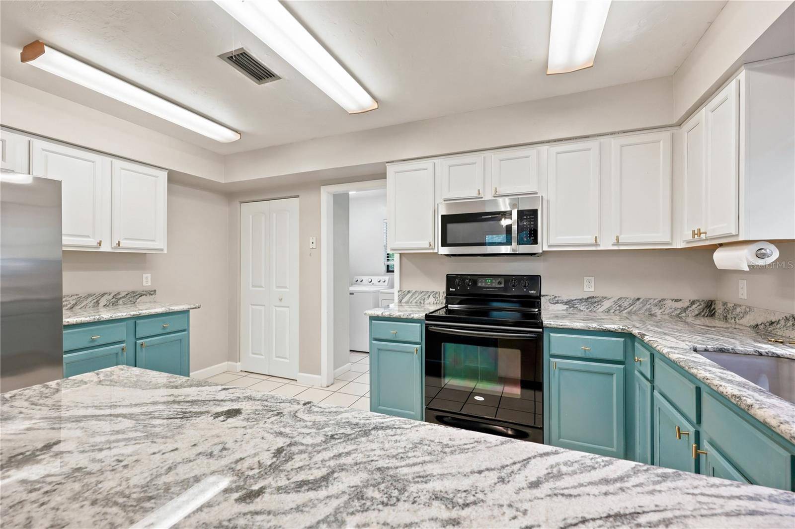 9520 NW 6TH PL, Gainesville, FL 32607