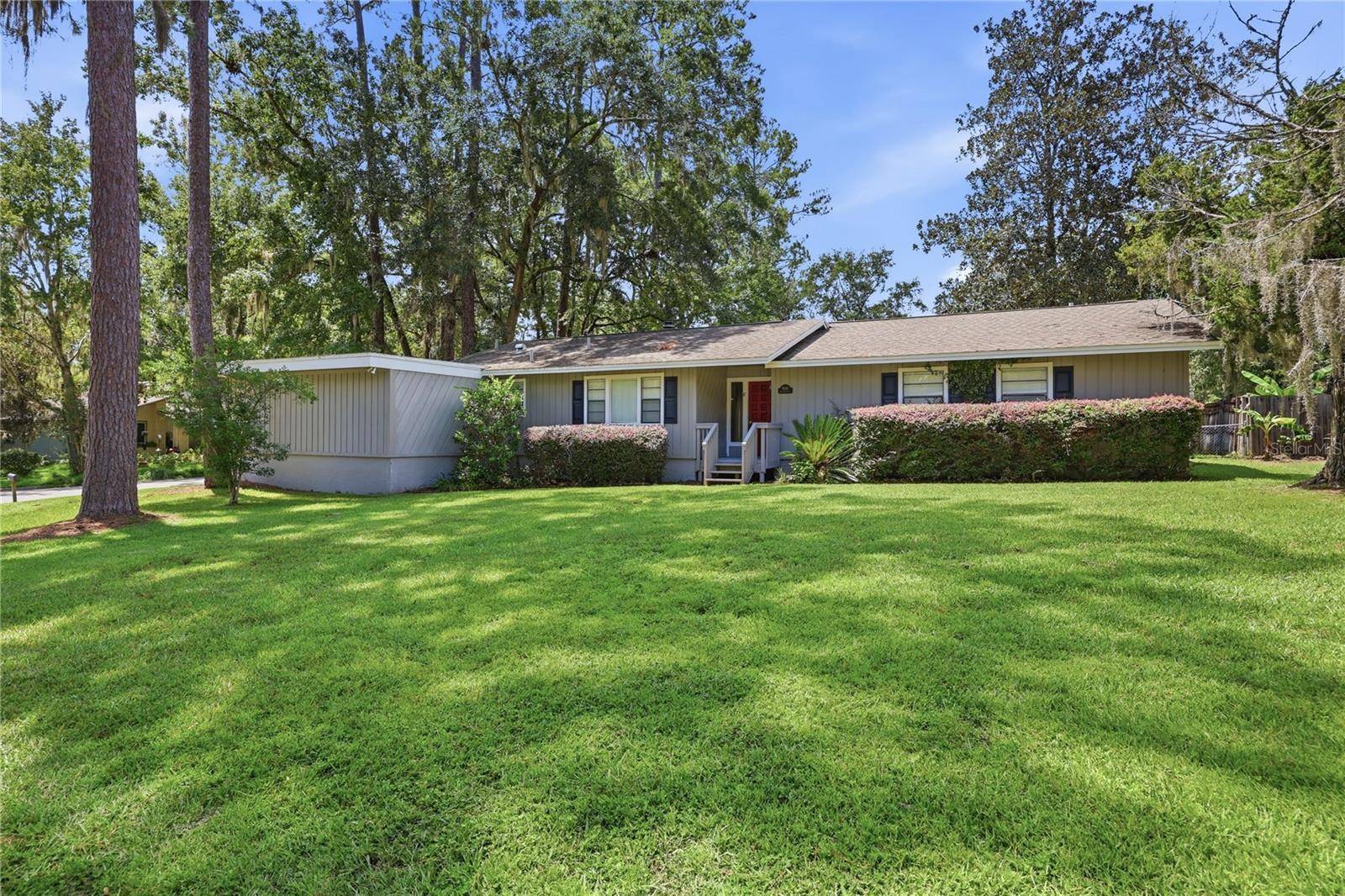 9520 NW 6TH PL, Gainesville, FL 32607