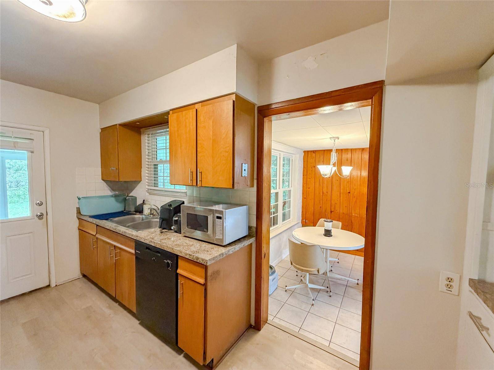 1815 NE 7TH ST, Gainesville, FL 32609