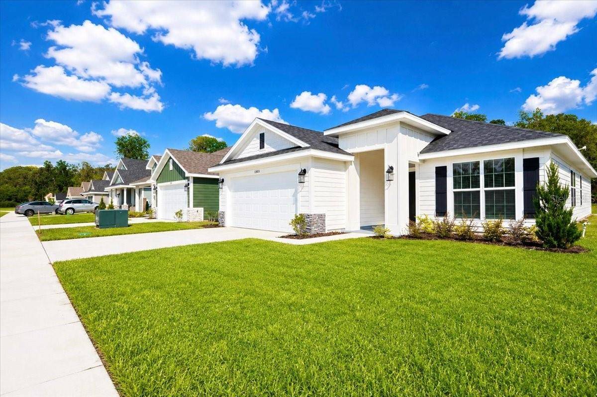 2561 SW 250TH DR, Newberry, FL 32669