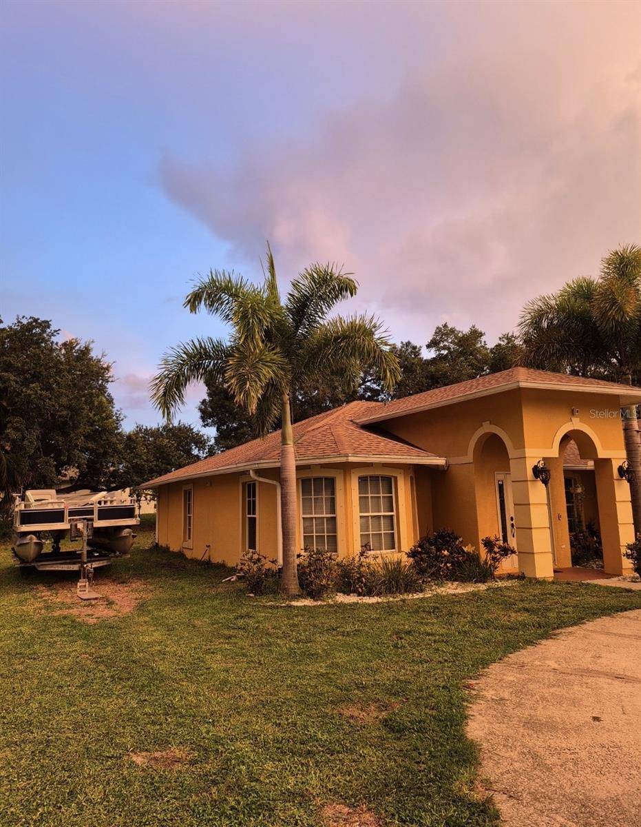 4856 ARCHIE LN, Fort Myers, FL 33905