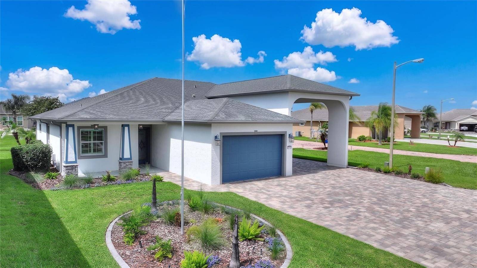 716 TEABERRY TRL, Polk City, FL 33868
