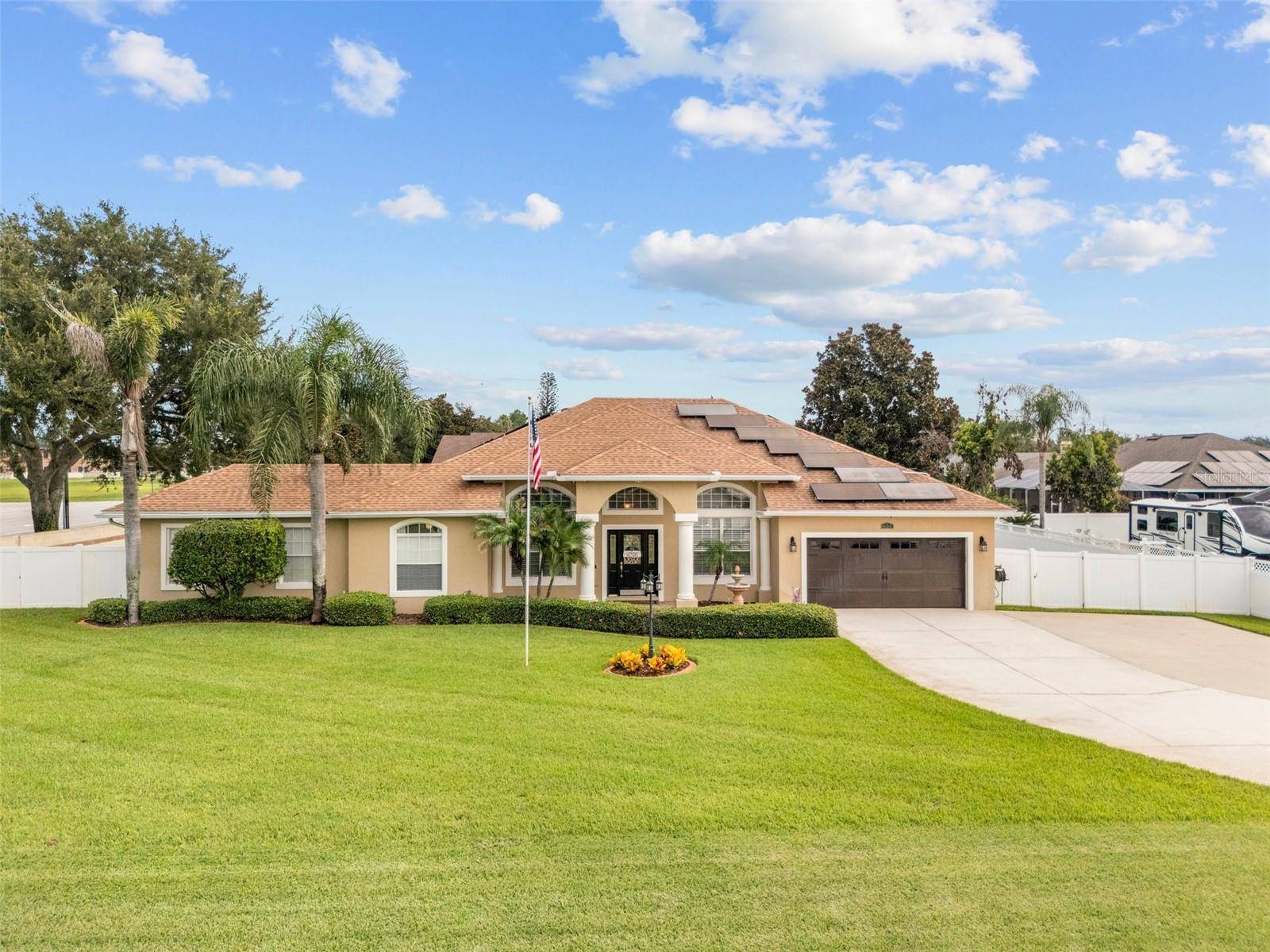 651 HART LAKE DR, Winter Haven, FL 33884
