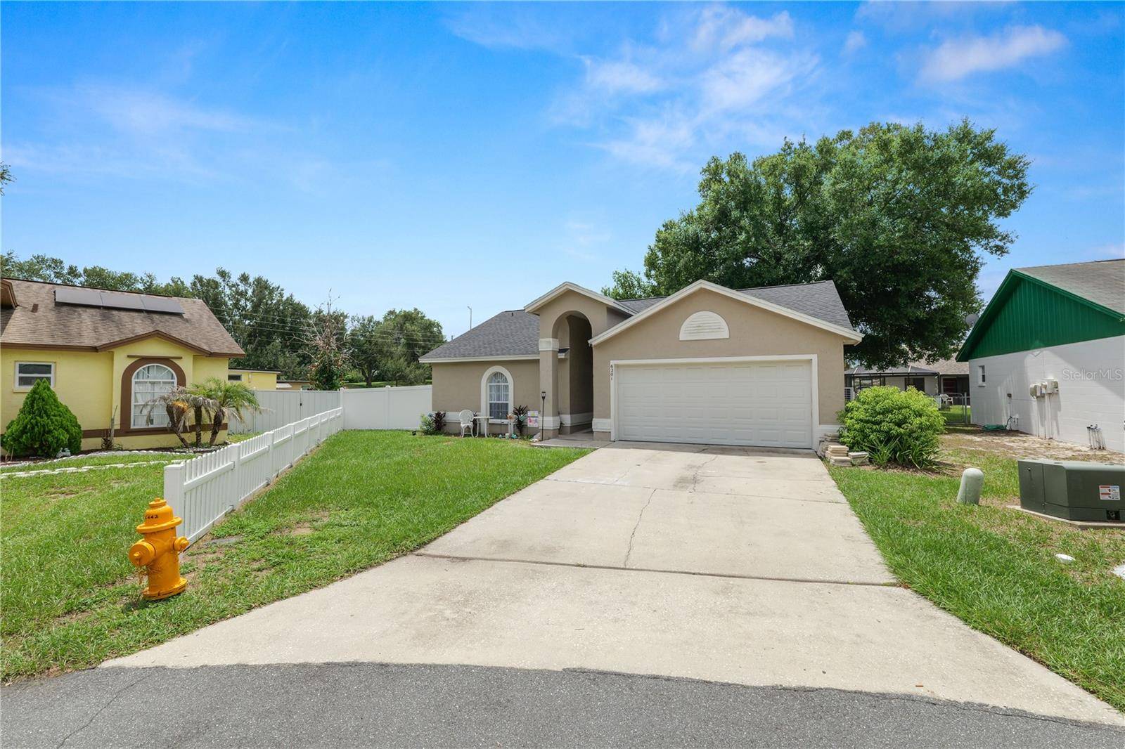 6201 VINTAGE DR, Lakeland, FL 33809