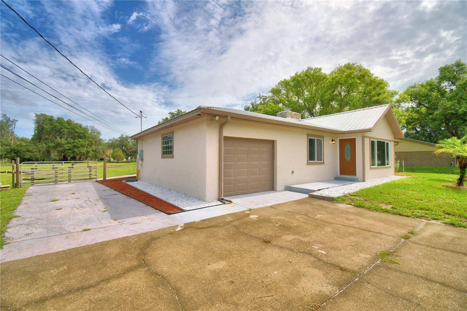 8704 TOM COSTINE RD, Lakeland, FL 33809