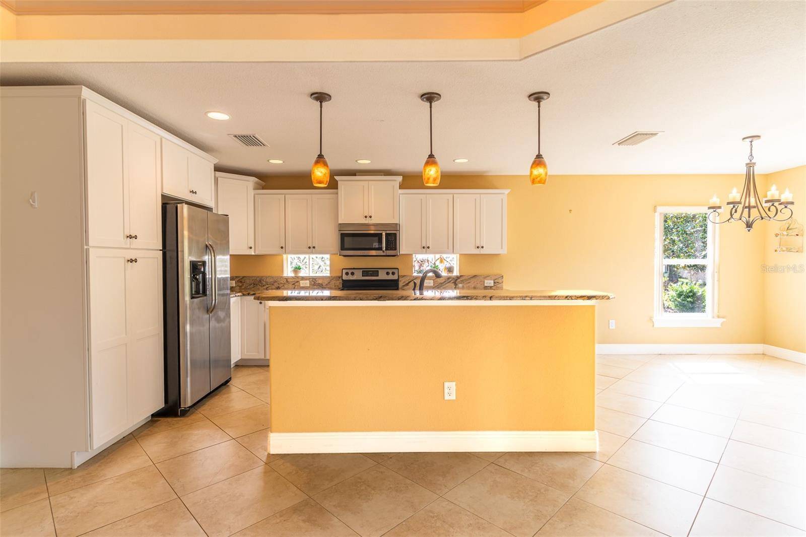 3715 SEBRING Pkwy, Sebring, FL 33870