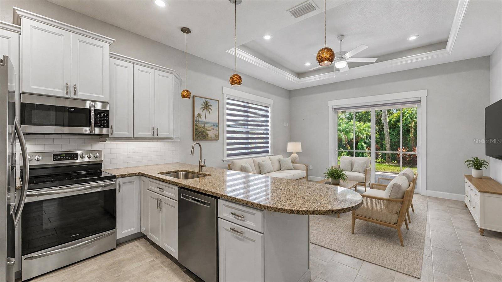 3220 FISH HAWK DR, Polk City, FL 33868