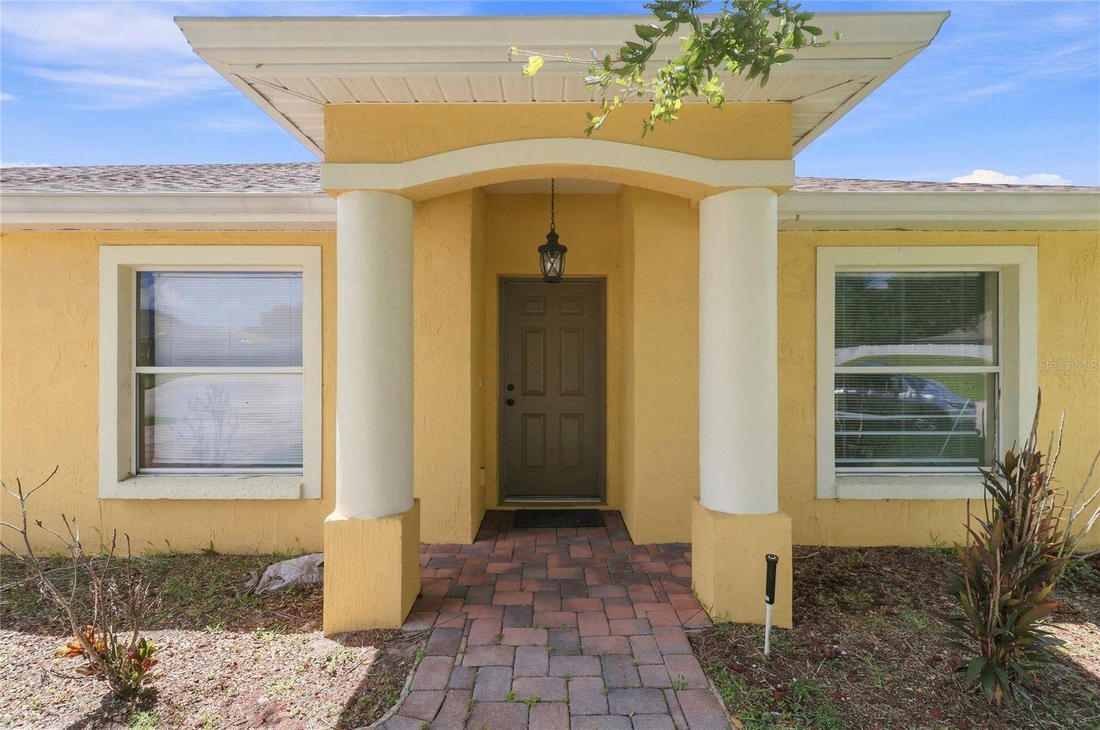 106 MAJESTIC GARDENS CT, Winter Haven, FL 33880