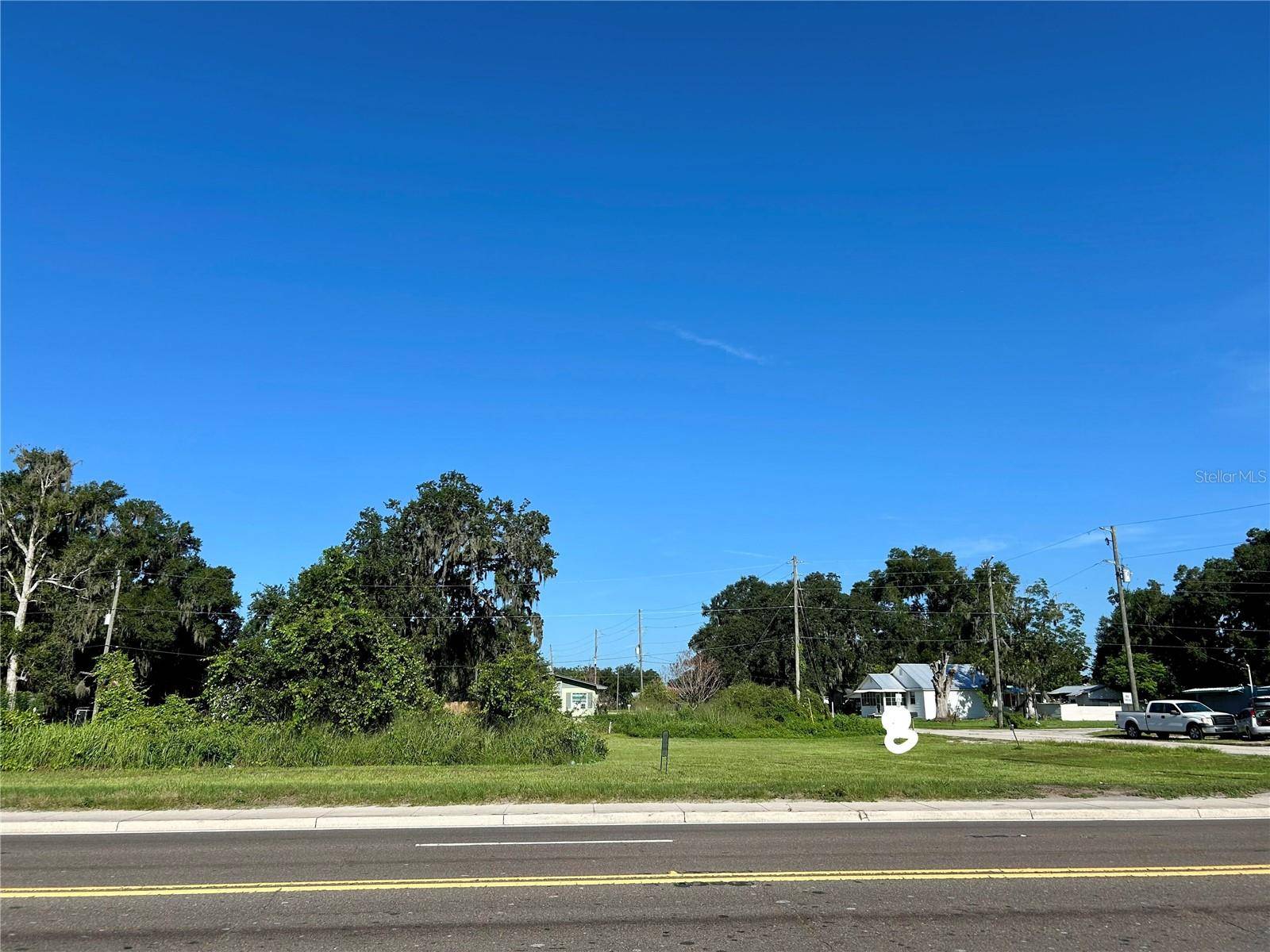 109 ORANGE ST, Bowling Green, FL 33834