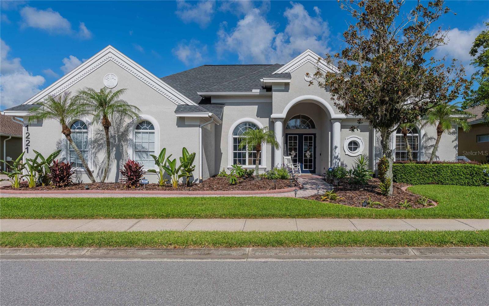 1221 VISTA HILLS DR, Lakeland, FL 33813