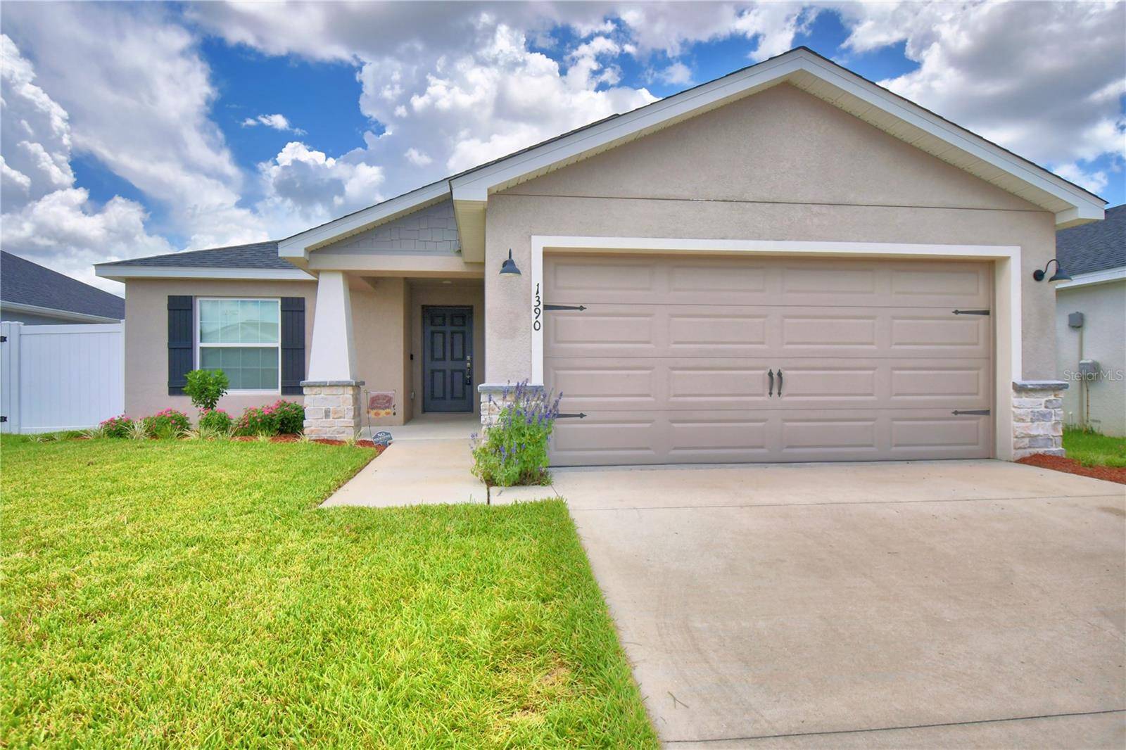 1390 MEZZAVALLE WAY, Auburndale, FL 33823