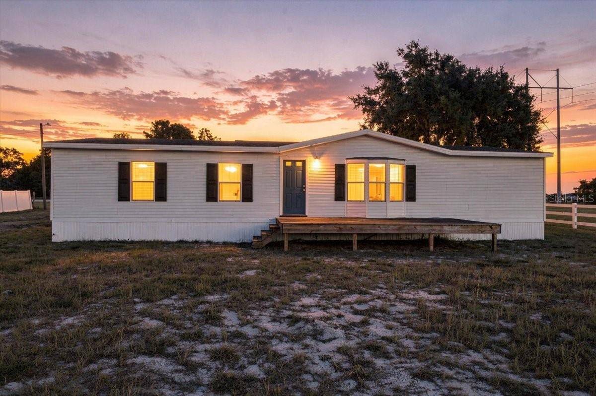 5230 THORNHILL RD, Winter Haven, FL 33880