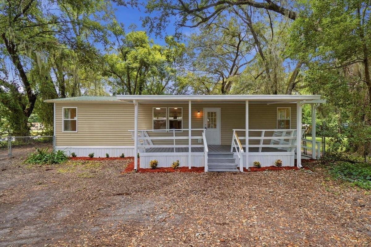 3206 OAKLAND RD N, Lakeland, FL 33801
