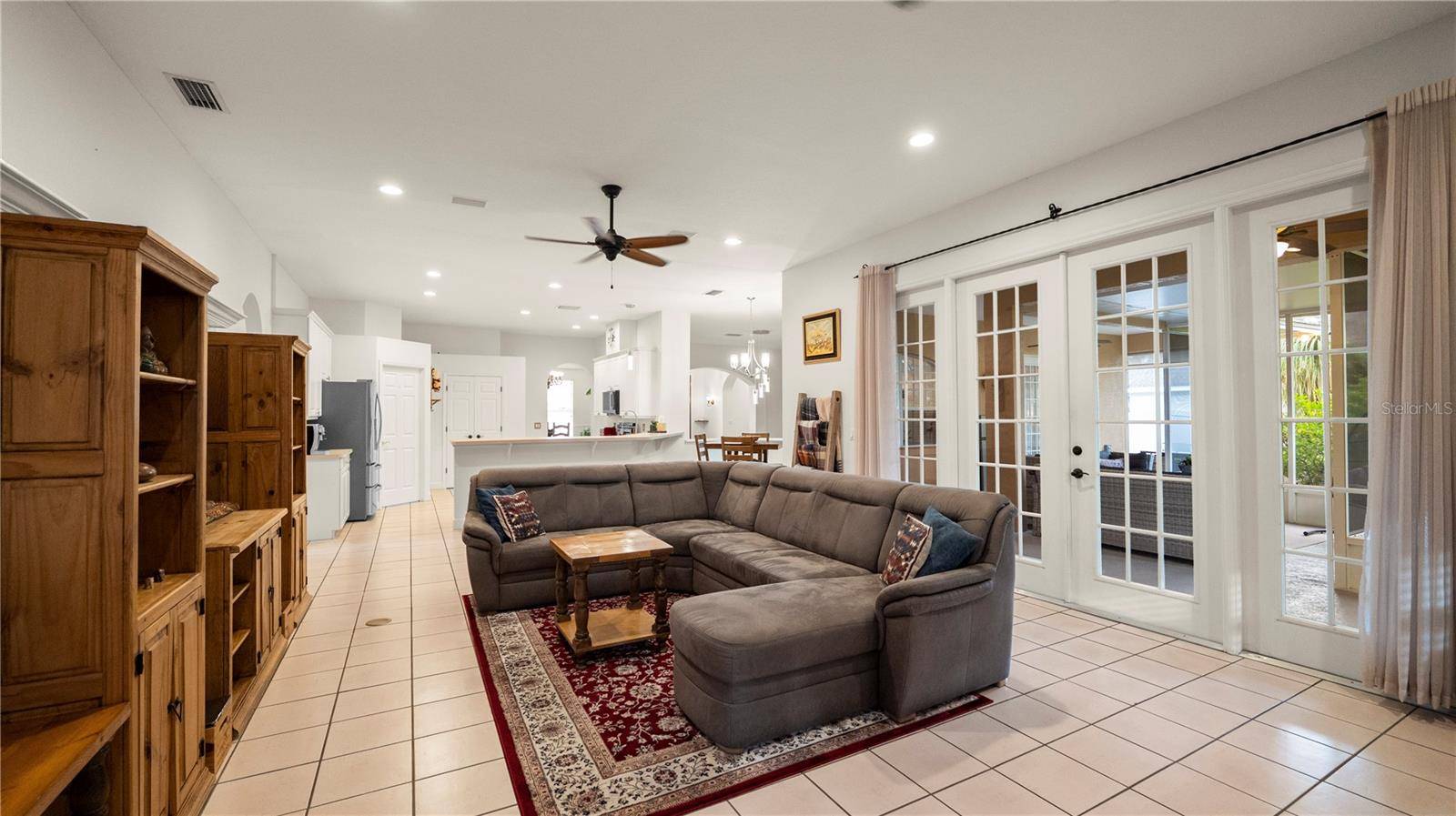 318 HAMILTON SHORES DR NE, Winter Haven, FL 33881