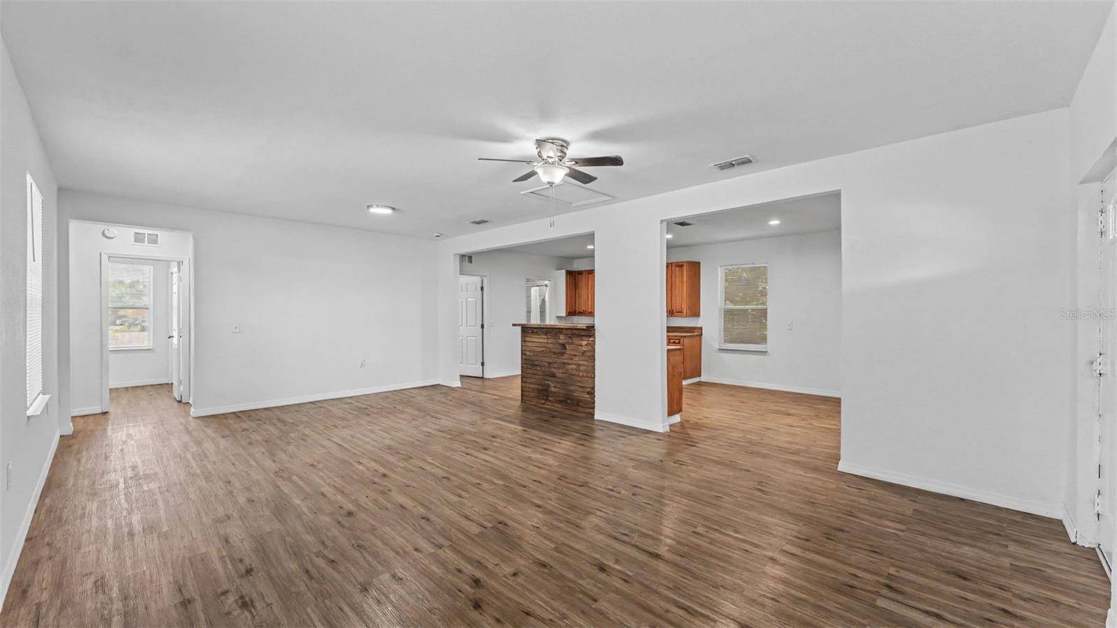 2409 W PARKER ST, Lakeland, FL 33815